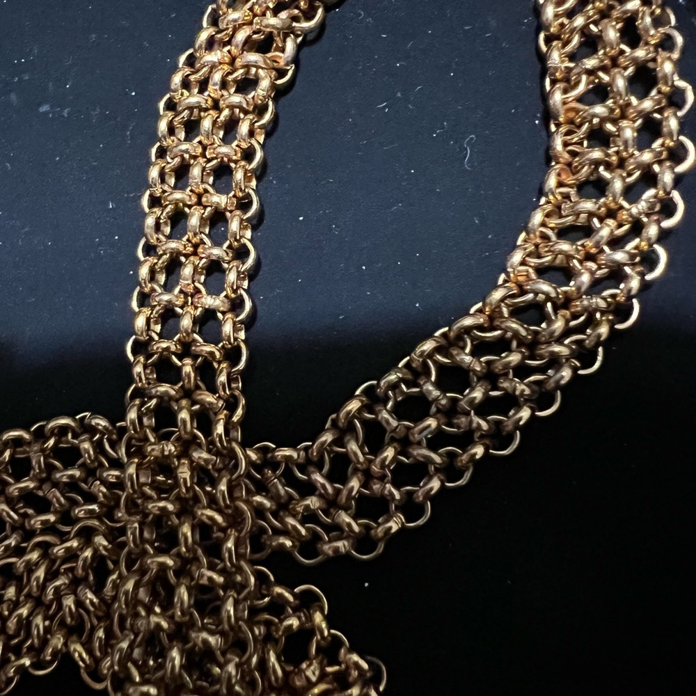 Chanel Necklace - Picture 9 of 16